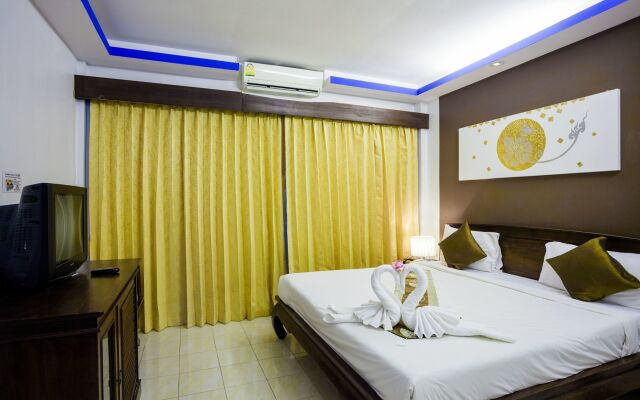 Luxur Boutique Hotel Patong