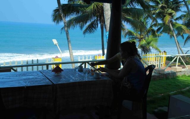 Woodhouse Beach Resort