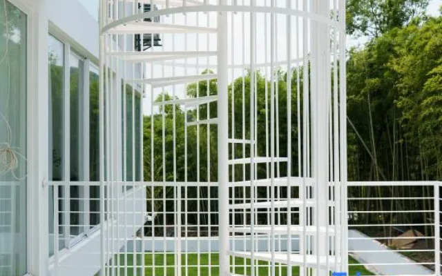 Yunfan Mogan Designer Light Luxury Homestay