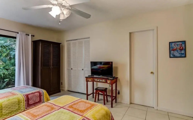 1217 Lagoon Villas