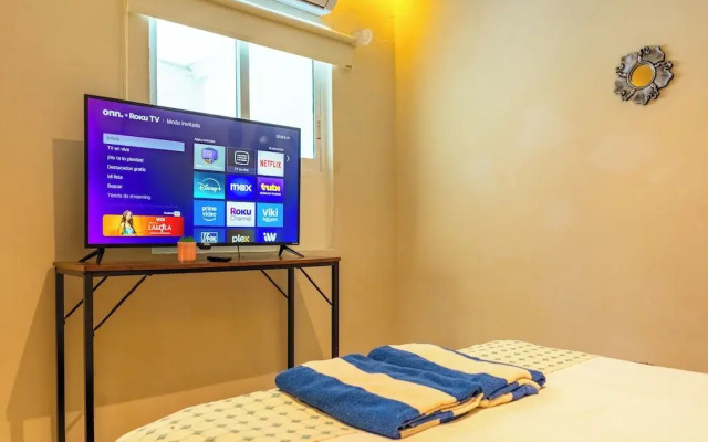 Family Condo with 3 BDR Pool & Hot tub