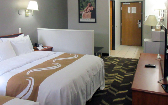 Quality Inn & Suites Salina National Forest Area