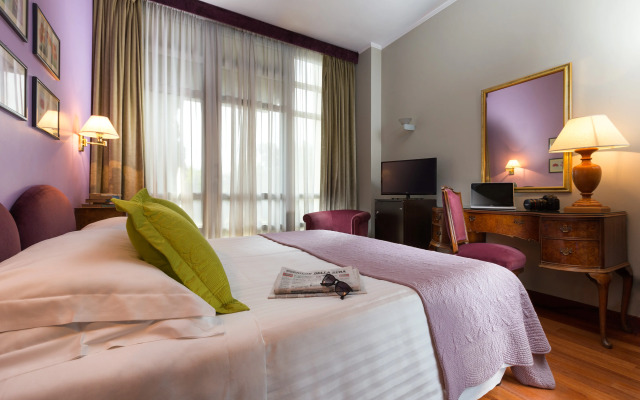 Fenix Hotel