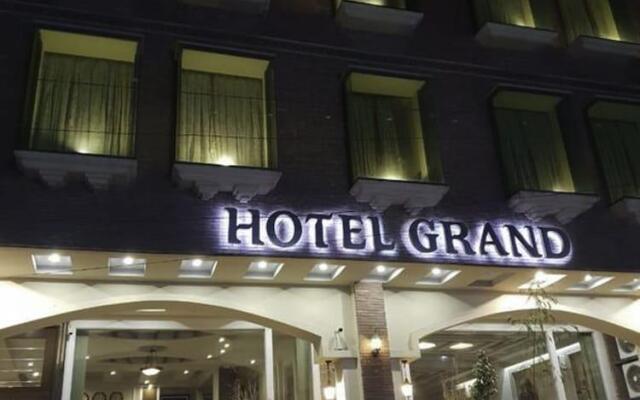 Hotel Grand