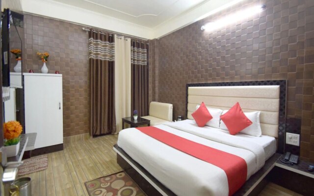Goroomgo The Etiler Hotel