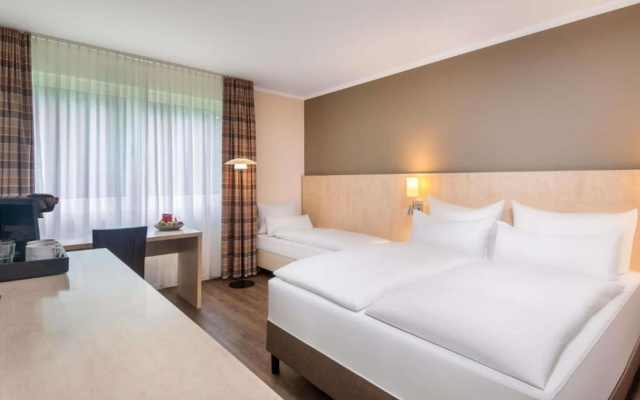 Standard Double Room With Sofa Bed Johannisberg