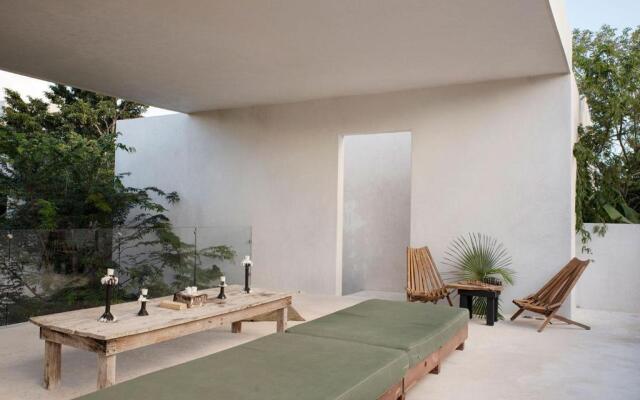 Villa in La Veleta for 16 guests