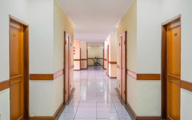 Baltika Hotel by OYO Rooms