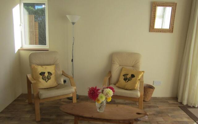 Kendoon Apartment