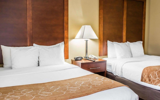 Comfort Suites Hagerstown Southeast
