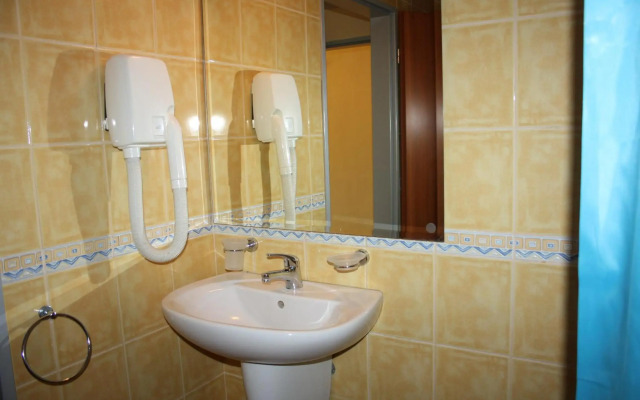 Paradise Hotel - Pomorie