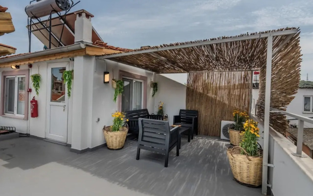 MİLOZROOMS