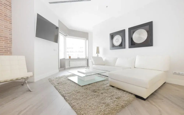 Torre de Madrid Executive - MADFlats Collection