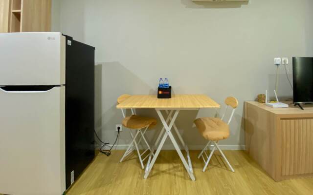 Spacious And Warm Studio Daan Mogot City Apartment