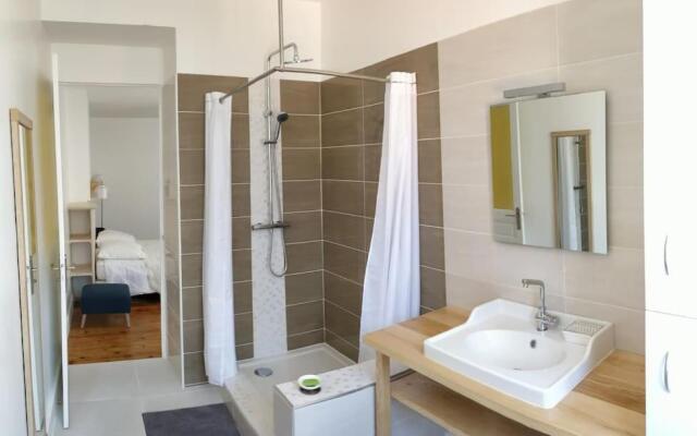 Le Cheylard, appartement spacieux et lumineux