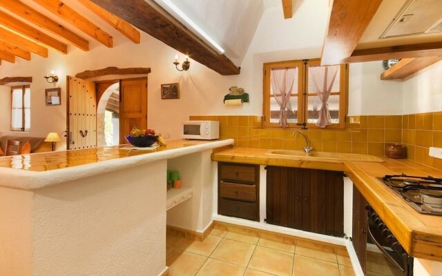 Villa - 2 Bedrooms with Pool - 103210