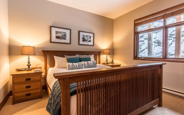L'Altitude - Tremblant Sunstar