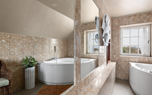 Best Western Strand Hotel