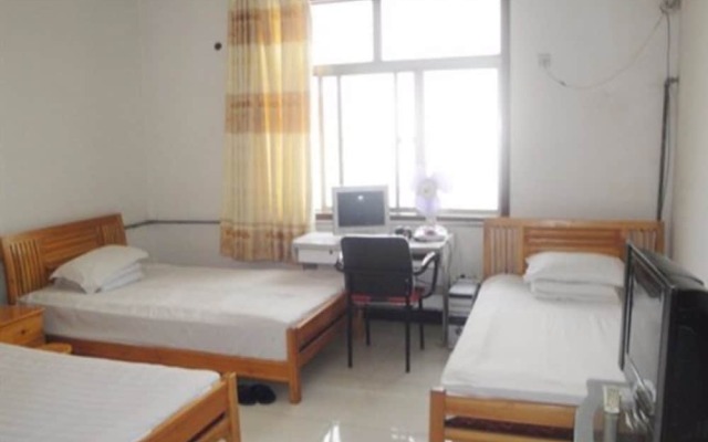 Qufu Shuncheng Inn