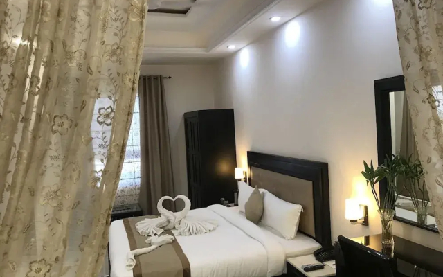 Hotel Bahia Heights