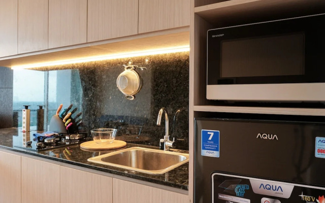 Elegant 2Br Citralake Suites Apartment