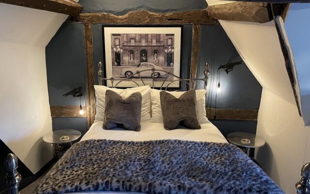 The Kingsbury at No7 & No8