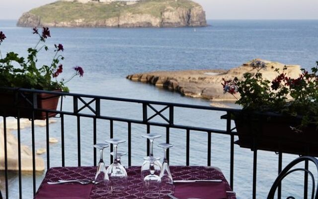 Hotel Mezzatorre