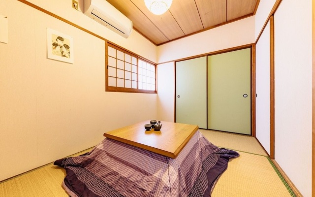GBL HouseOsaka – Guest Rooms – Osaka