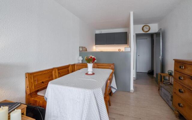 Charming studio with balcony and sea view in Sanary-sur-Mer - Welkeys