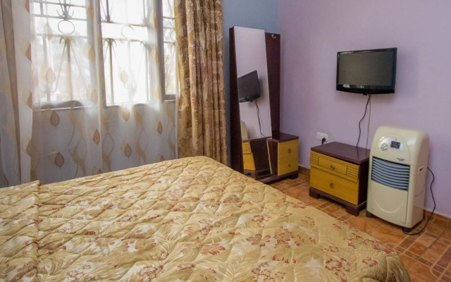 Crystal Suites and Apartments