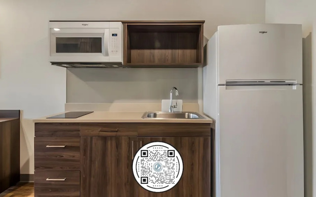 WoodSpring Suites Libertyville - Chicago