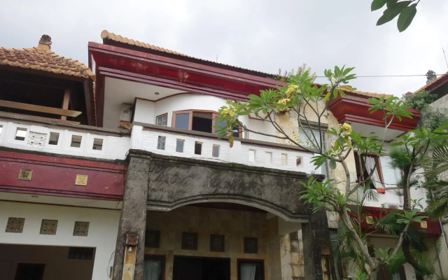 Lia House