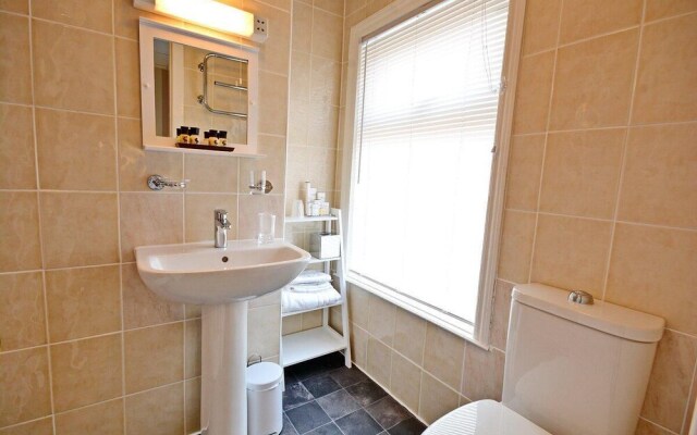 Phildene Rooms by Sasco