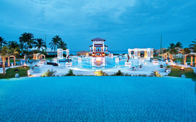 Sandals Emerald Bay All Inclusive