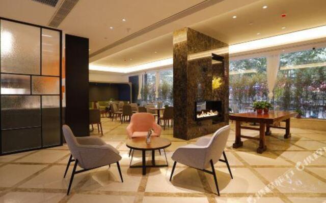 Zhanghe Hotel (Xi 'an Jingwei Industrial Park Store)