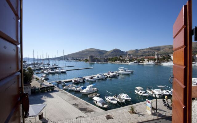 Apartments Riva