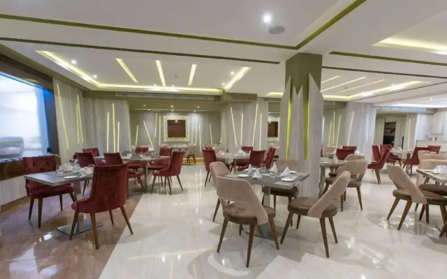 Madaure Hotel - Chéraga