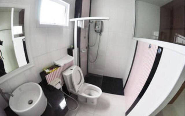 Phangpring Beach Resort