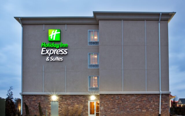 Holiday Inn Express Atlanta Airport West - Camp Creek Market, an IHG Hotel