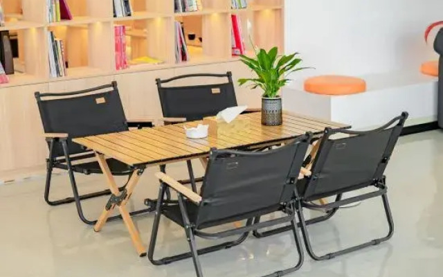 Zixing City Dongjiang Lake Xiuliu youth homestay