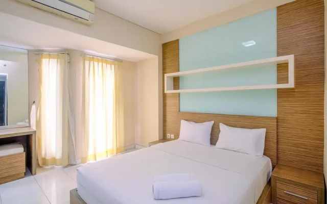 Simple And Comfy Studio Room At Tamansari Sudirman Apartment