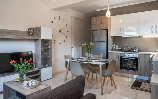 Effie's Two Bedroom Apartment