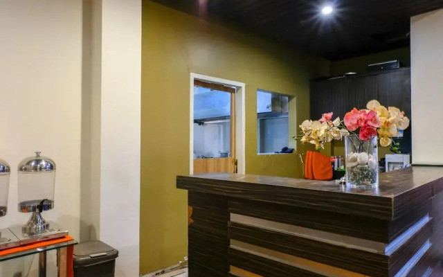 OYO 972 Griya Asri Hotel Mataram