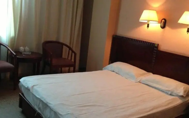 Wen Ping Business Hotel