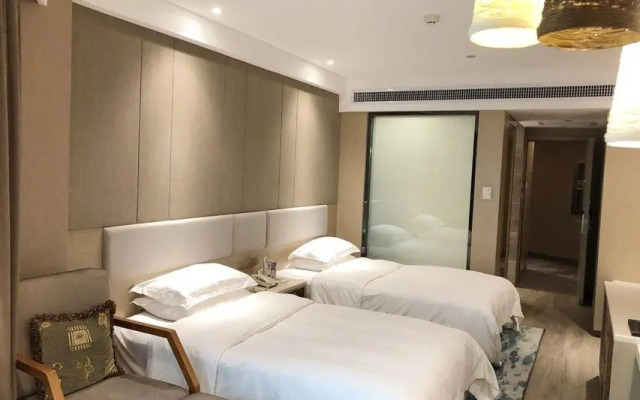 Beihai Silver Beach Begonia Bay Hotel