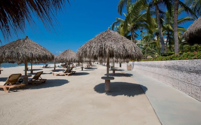 Playa Royale Residence Club at Paradise Village
