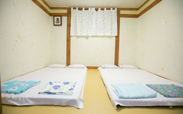 Bukchonmaru Hanok Guesthouse
