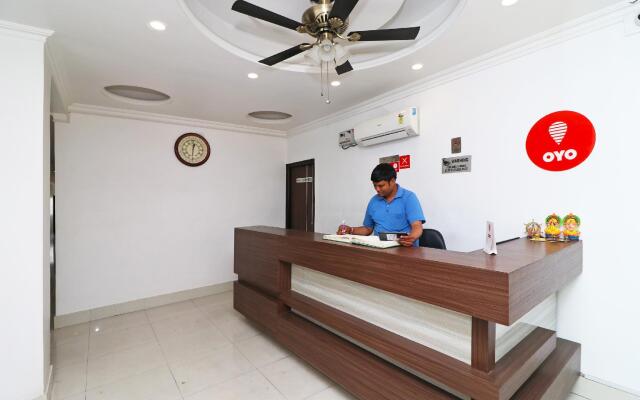 The Reverend by OYO Rooms