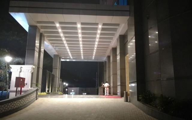 PR Grand Guindy