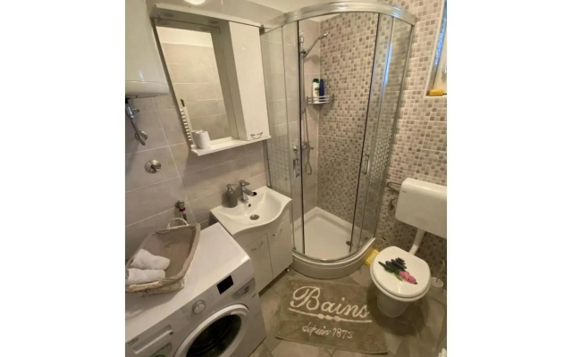 Apartment Ante